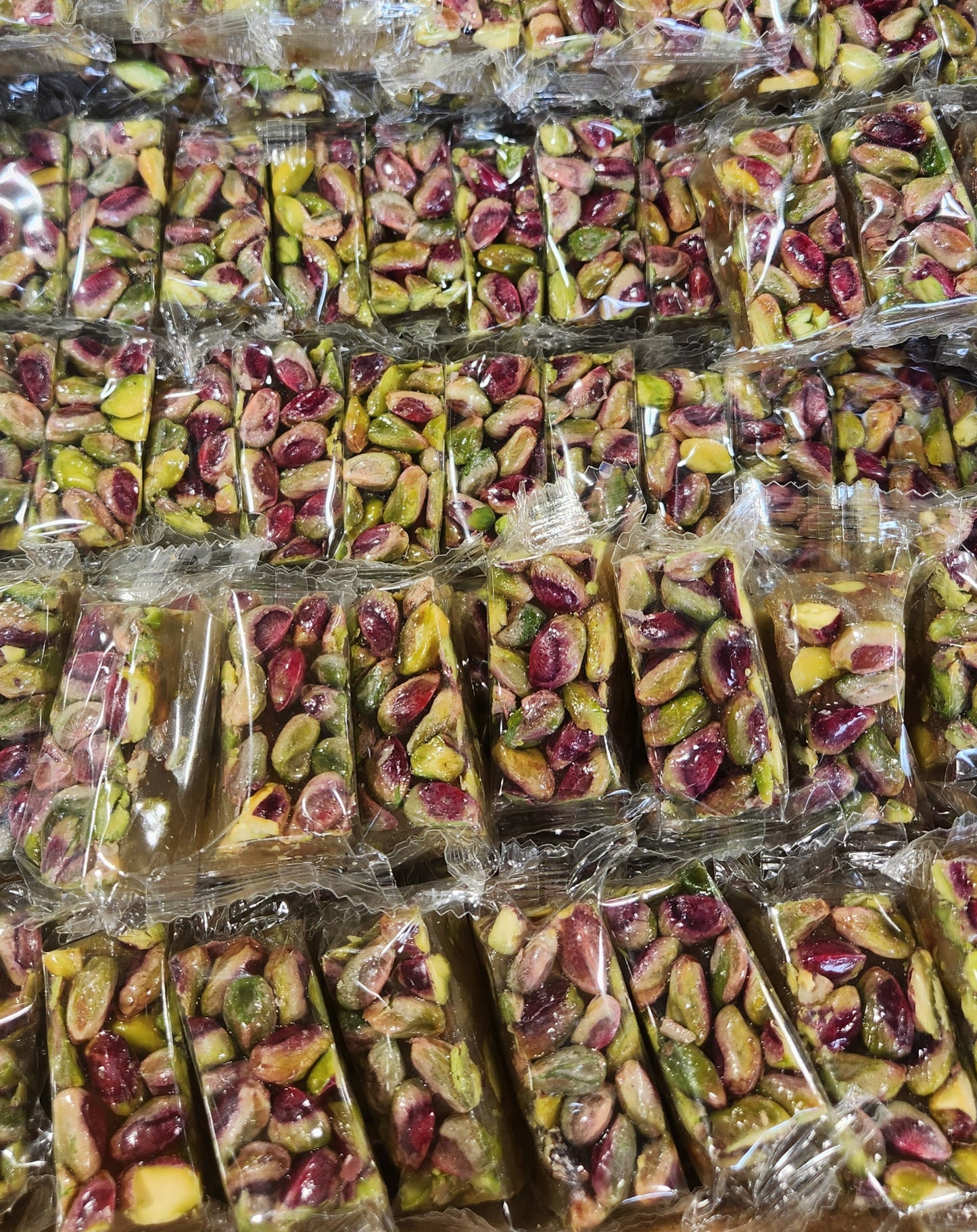 1040532-Pure Bhar 26-113 Delight with Pistachio Rectangle Mojaha S 11LB