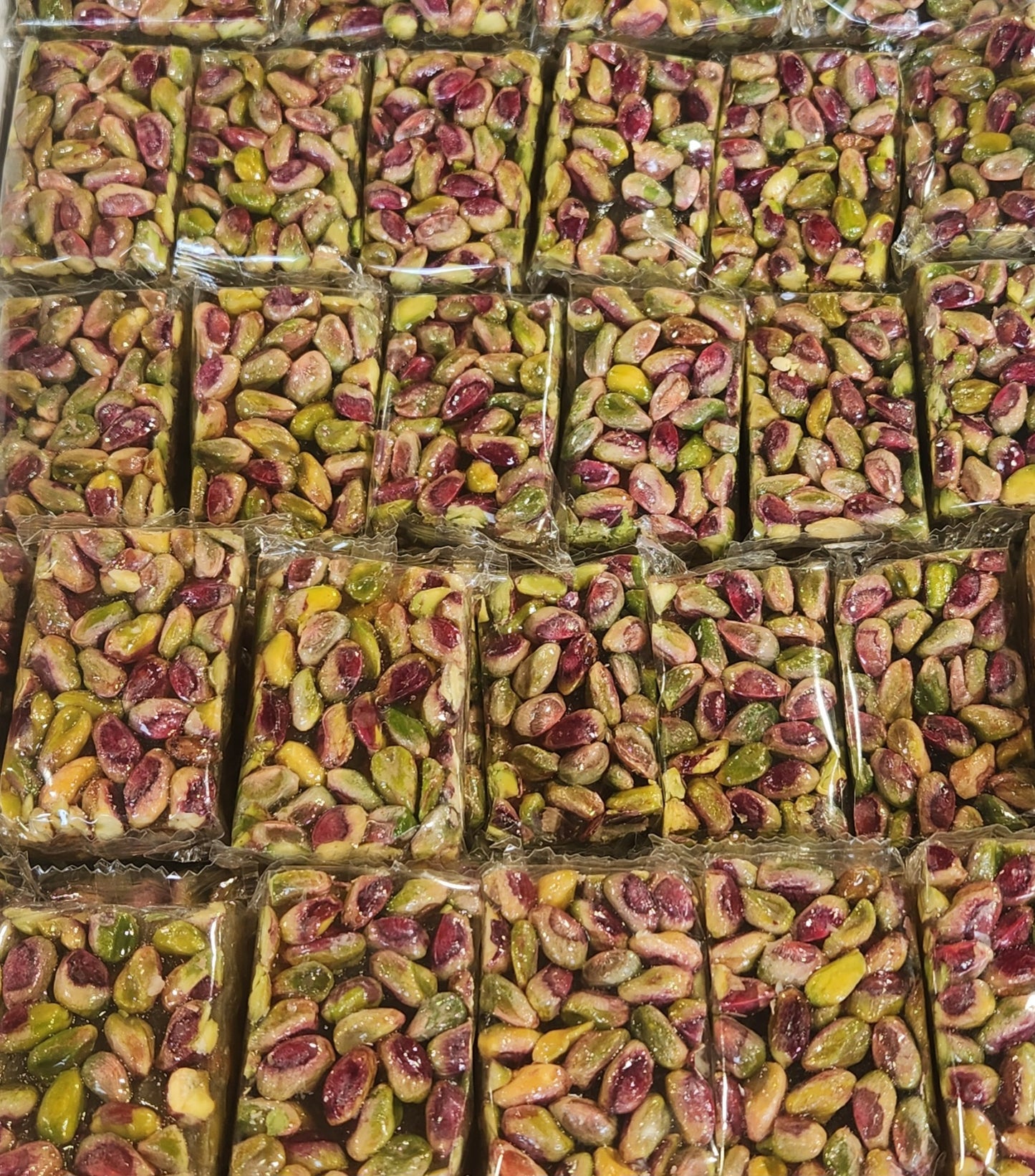 1040471-Pure Bhar 26-114 Delight with pistachio Half Hajaji mojaha 11LB